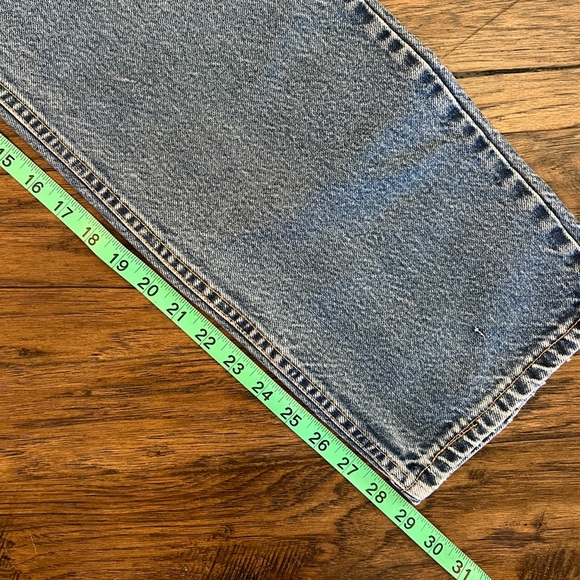 Vintage Levi’s 505 Regular Fit Straight Leg 505-0218 Made in USA - Picture 9 of 16